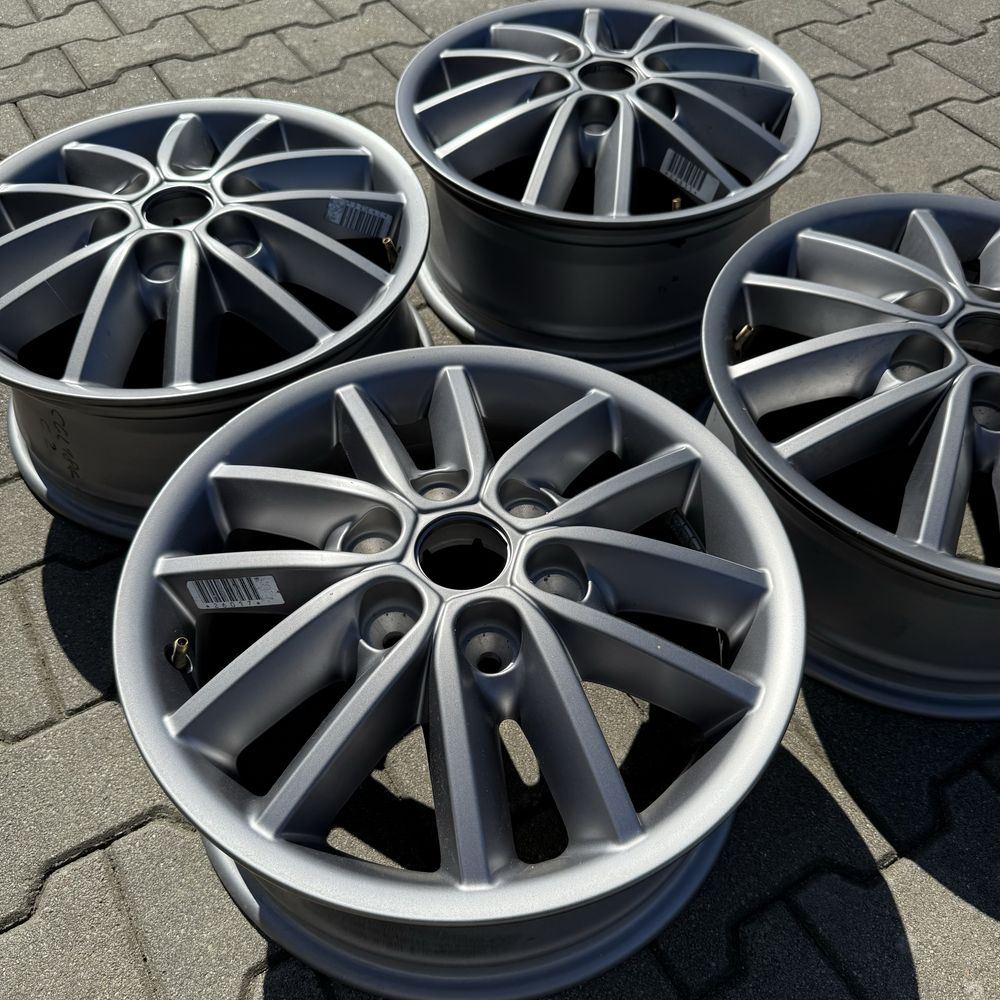 Sprzedam OEM alufelgi 16" Iveco Daily
