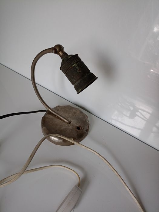 Lampka stołowa kinkiet