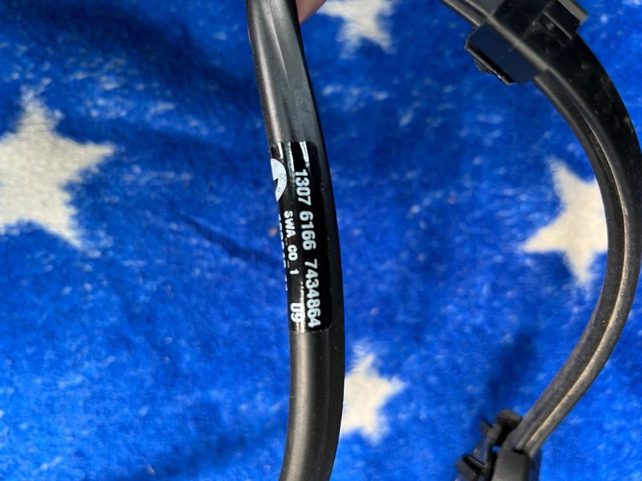 форсунки омивача до BMW  g01,g05,g06,g07 оригінал,нові.