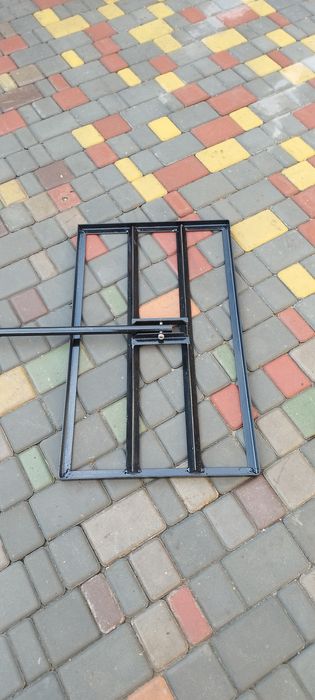 Планувальник грунту газону граблі