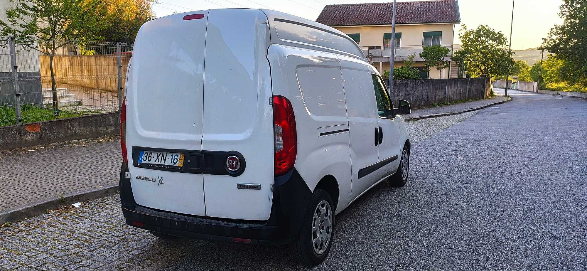 Fiat Doblo 1.6(120cv) - Fibrada - Iva dedutível
