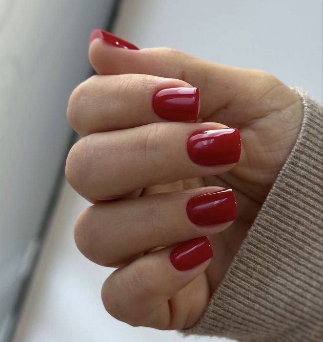 Маникюр  на дому центр Харьков