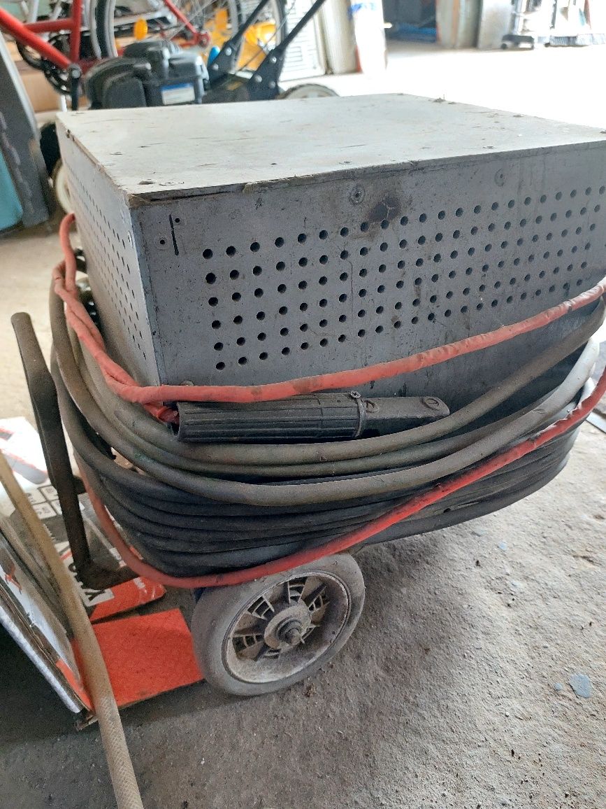Spawarka transformatorowa 220v