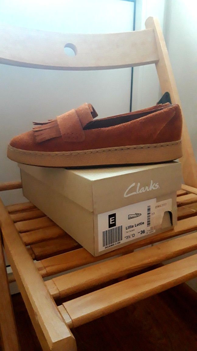 Жіночі лофери CLARKS