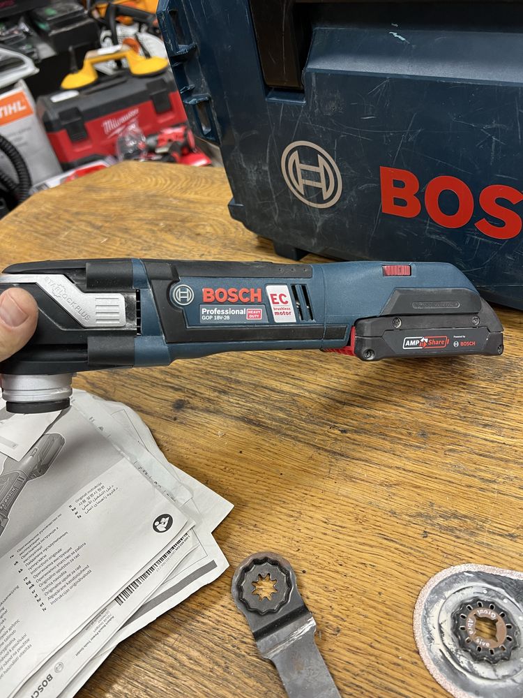 Многофункциональный инструмент Bosch GOP 18V-28