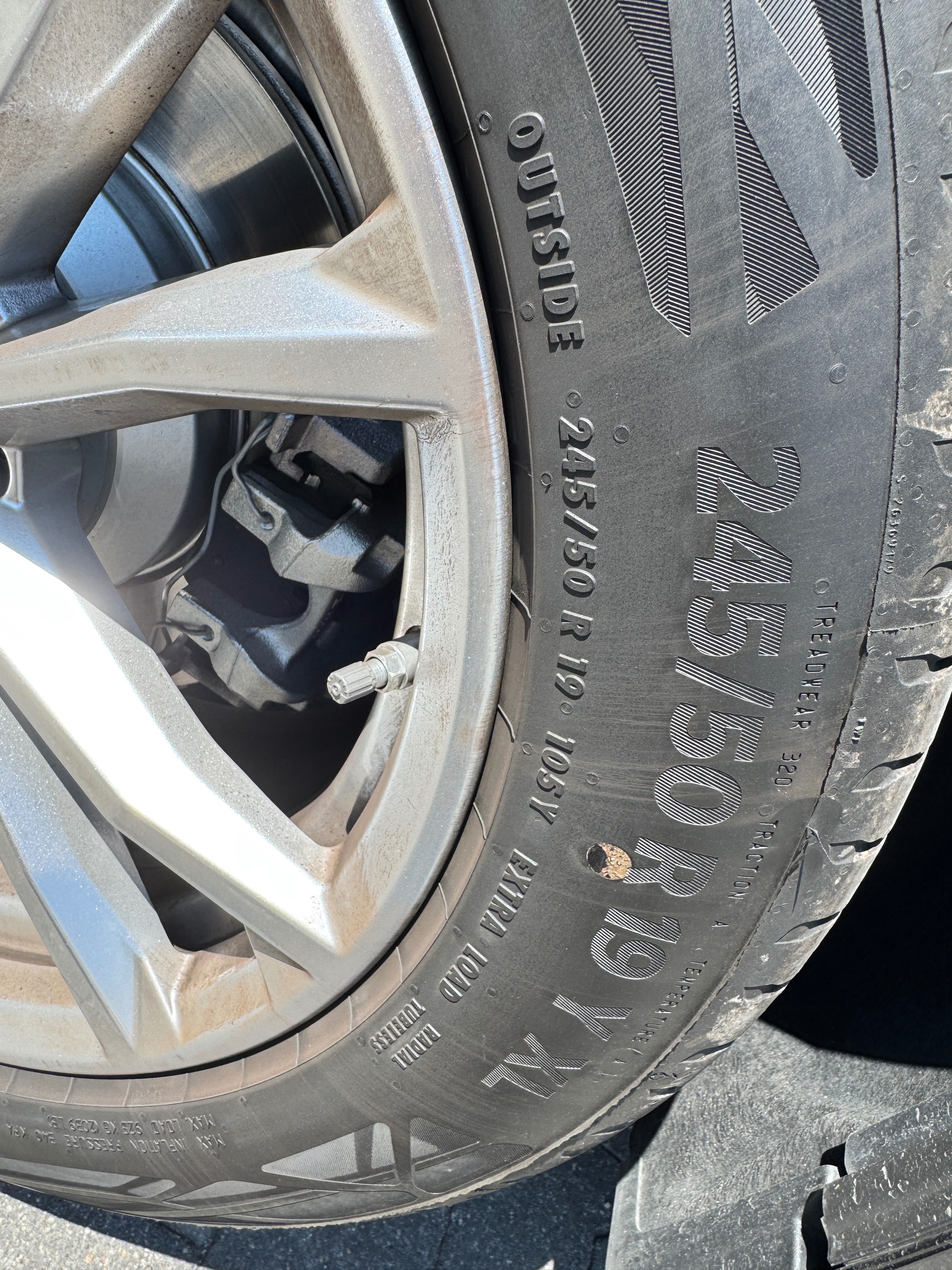 Opony Continental EcoContact 6 Q 245/50 R19 105 Y XL (BMW)