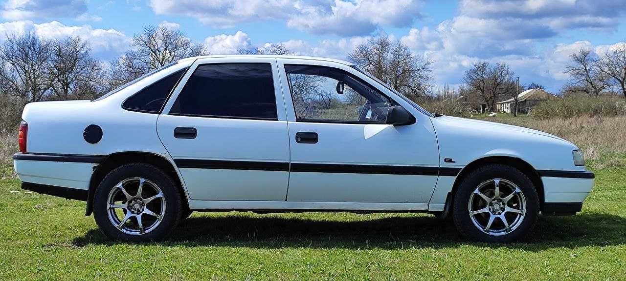 Опель Вектра А (Opel Vectra A)