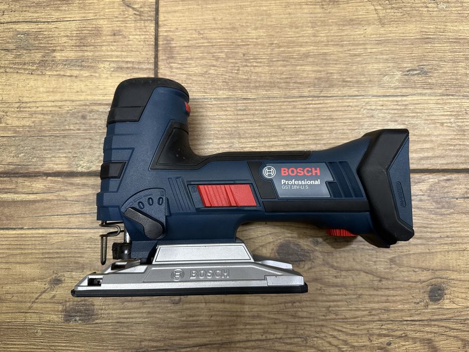 Wyrzynarka akumulatorowa BOSCH GST 18V-Li S - 2021r.