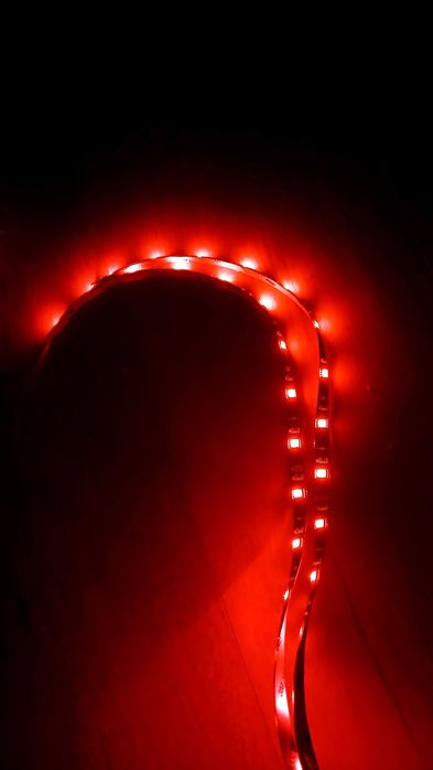 Paski led na pilota Grundig