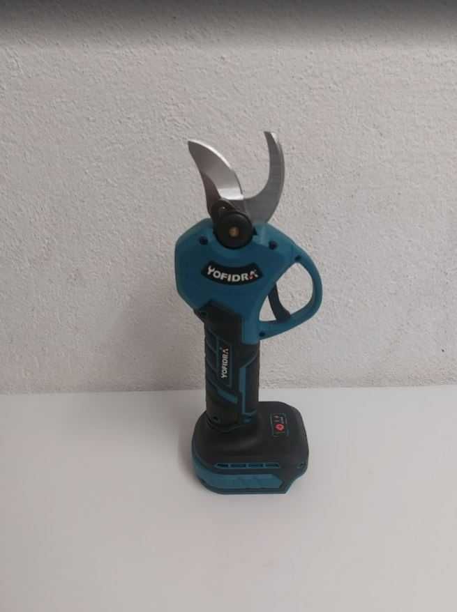 Sekator nożyce na baterie Makita 18v