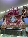 Relógio em louça