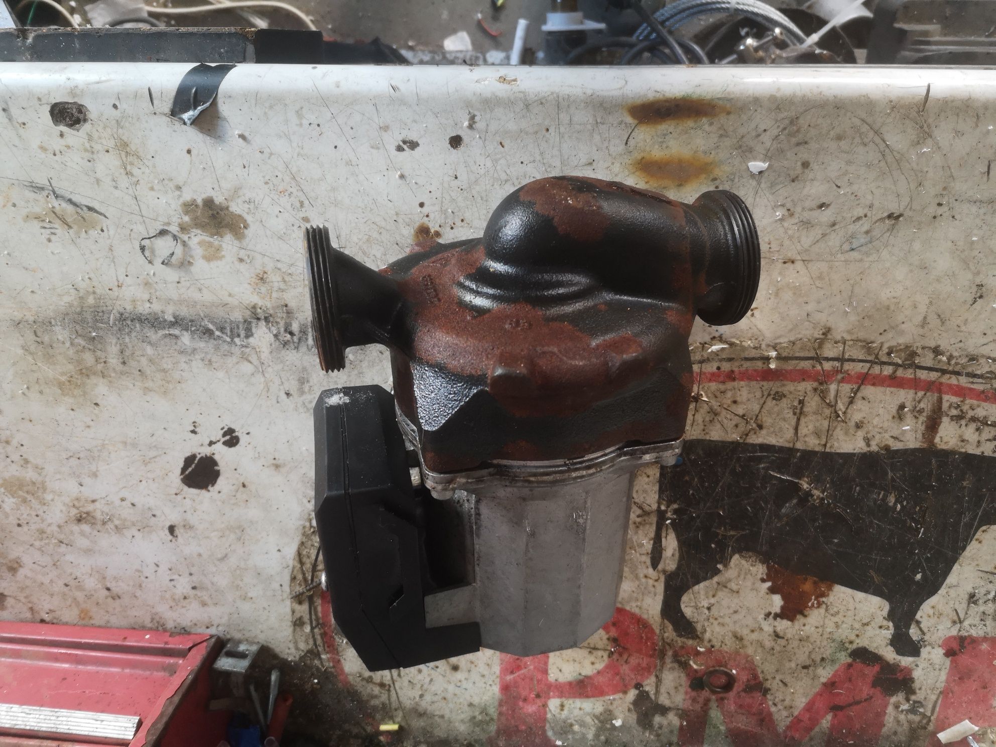 Duża pompa obiegowa wilo 180mm