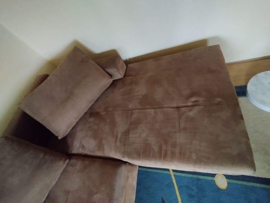 Narożnik 250x180 brązowy z funkcją spania rozkładany Zadbany.