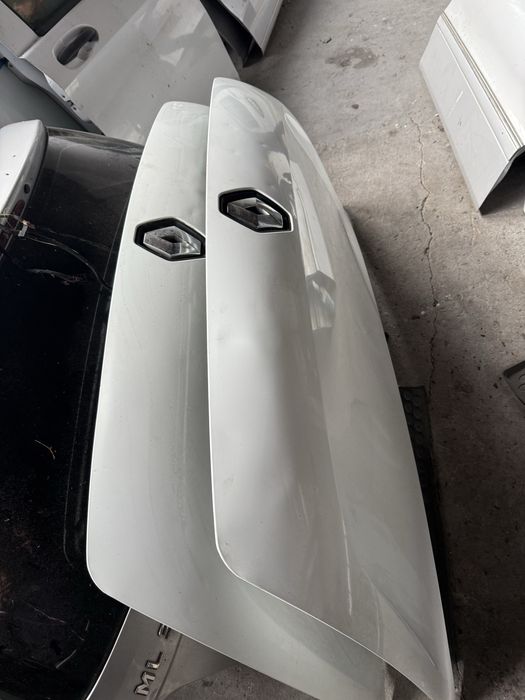 Maska przednia przód pokrywa silnika Master III