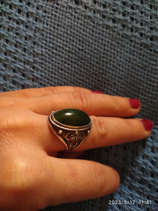 Продаю перстень с нефритом Ссср