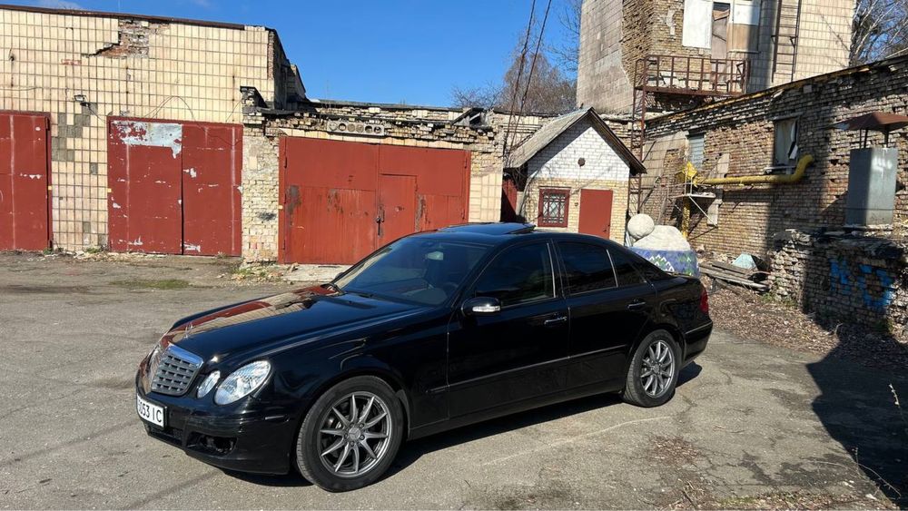 Mersedes-Benz e320 w211