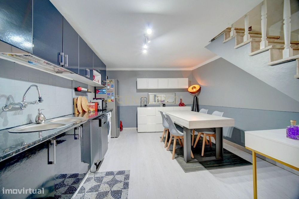 Moradia T2 em Odivelas, Lisboa - Zona Histórica