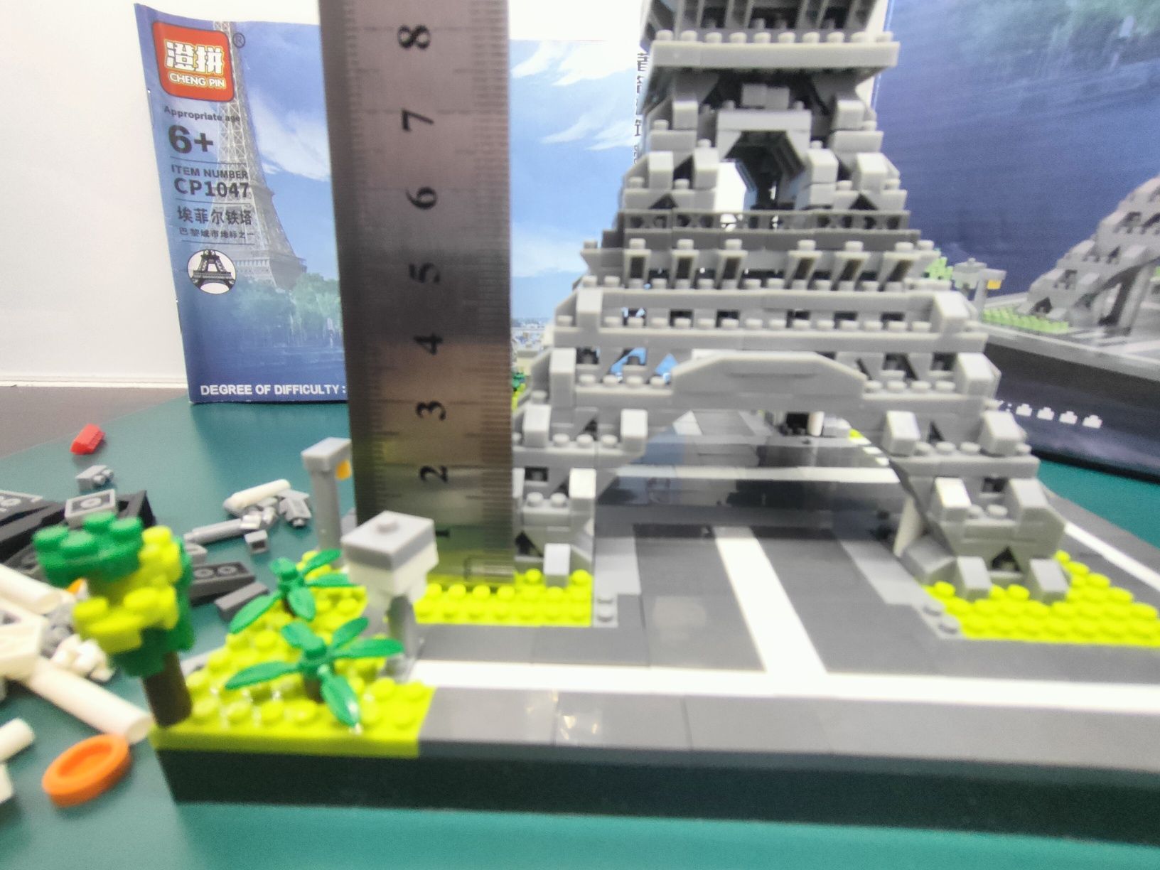 Klocki wieża eiffla konstrukcyjne podobne do Lego