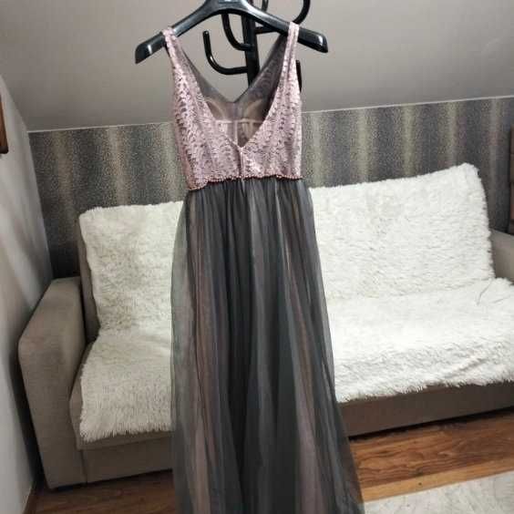 Sukienka na wesele lub studniówkę