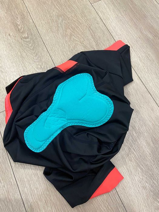 | M | Женский Велокостюм / Велокомбез Трисьют Zone3 Activate