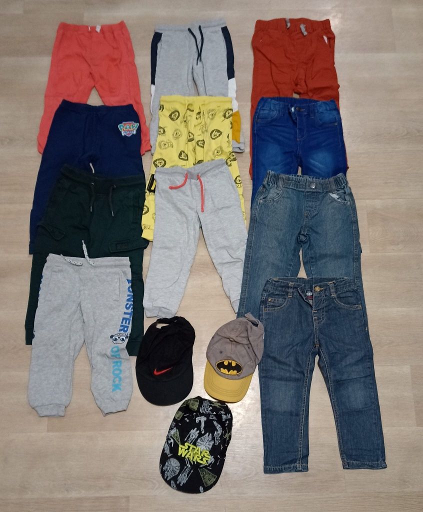 Zestaw ubrań kurtki, bluzy, spodnie, koszulki r. 98