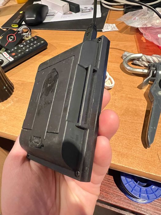 Monitor serwisowy CCTV do kamer analogowych FHD, praktycznie nowy