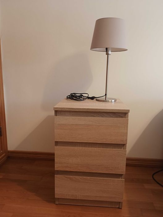 1 candeeiro tecto + 2 candeeiros peq.