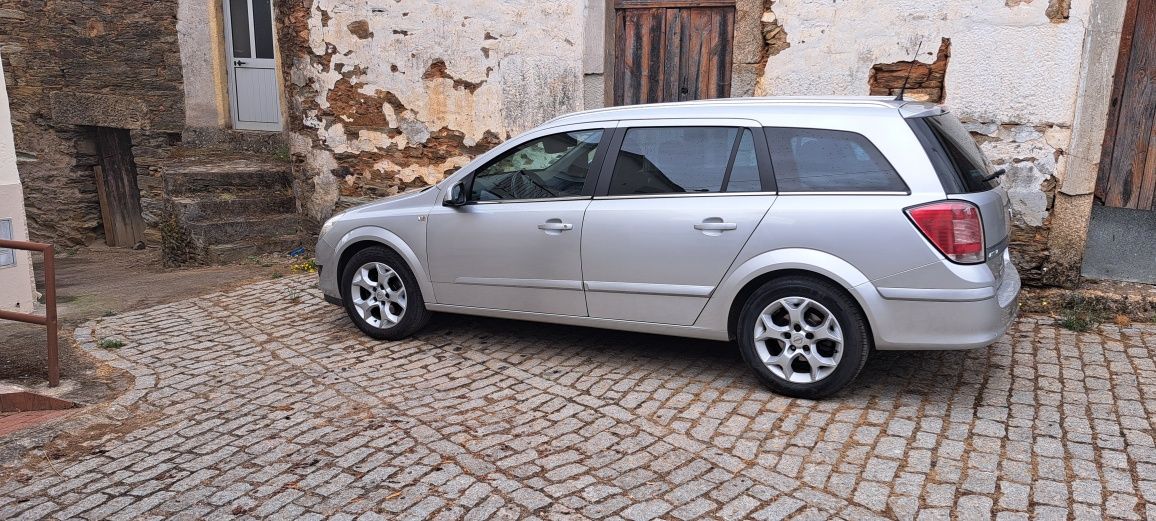 Opel astra carrinha