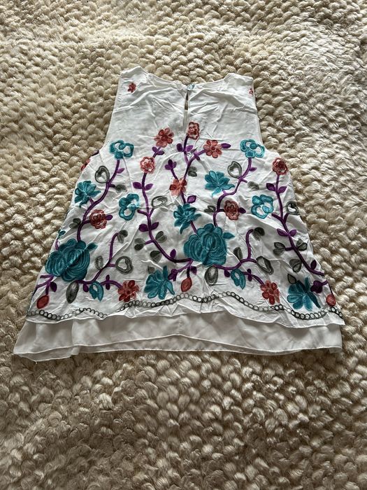 Blusa florida de mulher