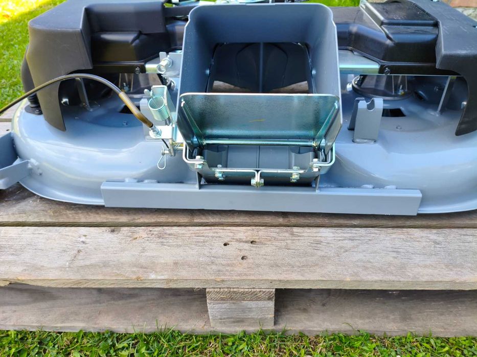 Oryginalne Kompletne Kosisko Traktorka Honda CastelGarden TC102 Viking