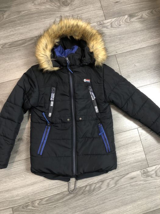 Тепла зимова курточка на хлопчика, вказано розмір 36, орієнтовно 4-6 р