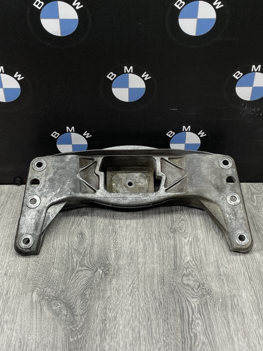 Траверса АКПП BMW E60/Е61 Код:259