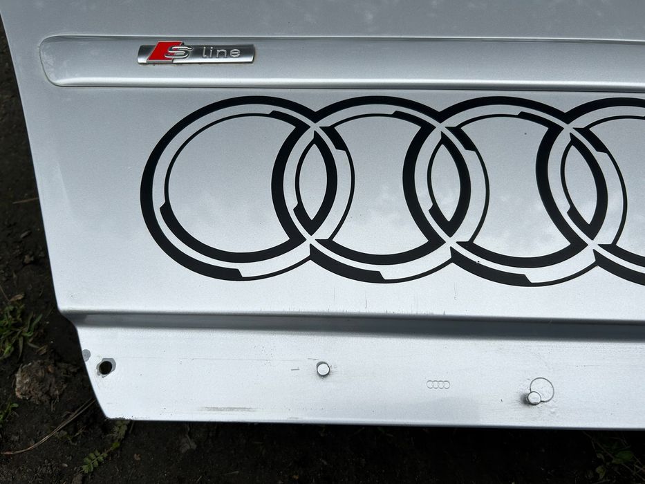 Drzwi Prawy tył Audi A4 B6 Sedan Kombi LY7W