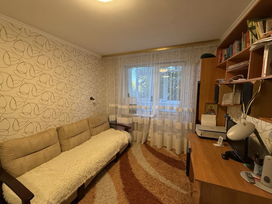 ПРОДАМ 2 кімнатну квартиру в ЦЕНТРІ МІСТА