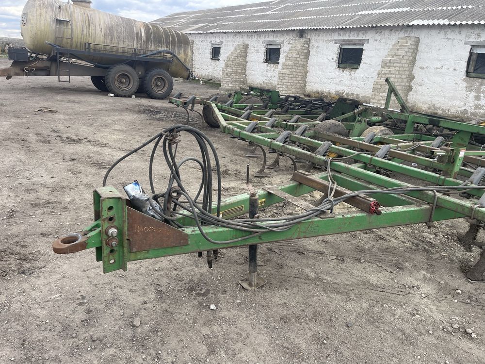 Культиватор John Deere 960 12м із катками