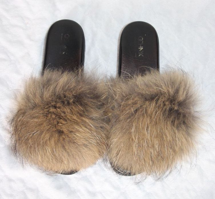 OCHNIK klapki skóra skórzane futerko futro jenota 39 czarne