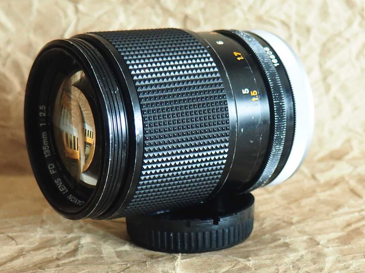 Obiektyw Canon FD 135mm f2.5.
