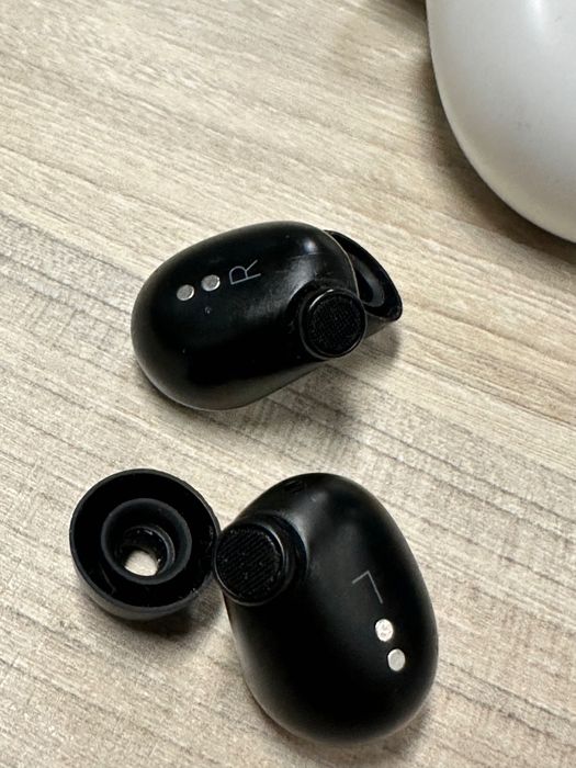 Oferta! Google Pixel Buds Pro – różne kolory (Fog + Porcelana)