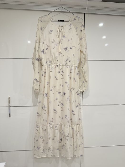 Sliczna sukienka sinsay