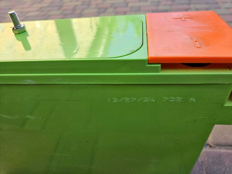 Гелевые аккумуляторы Monbat Carbon 100Ah