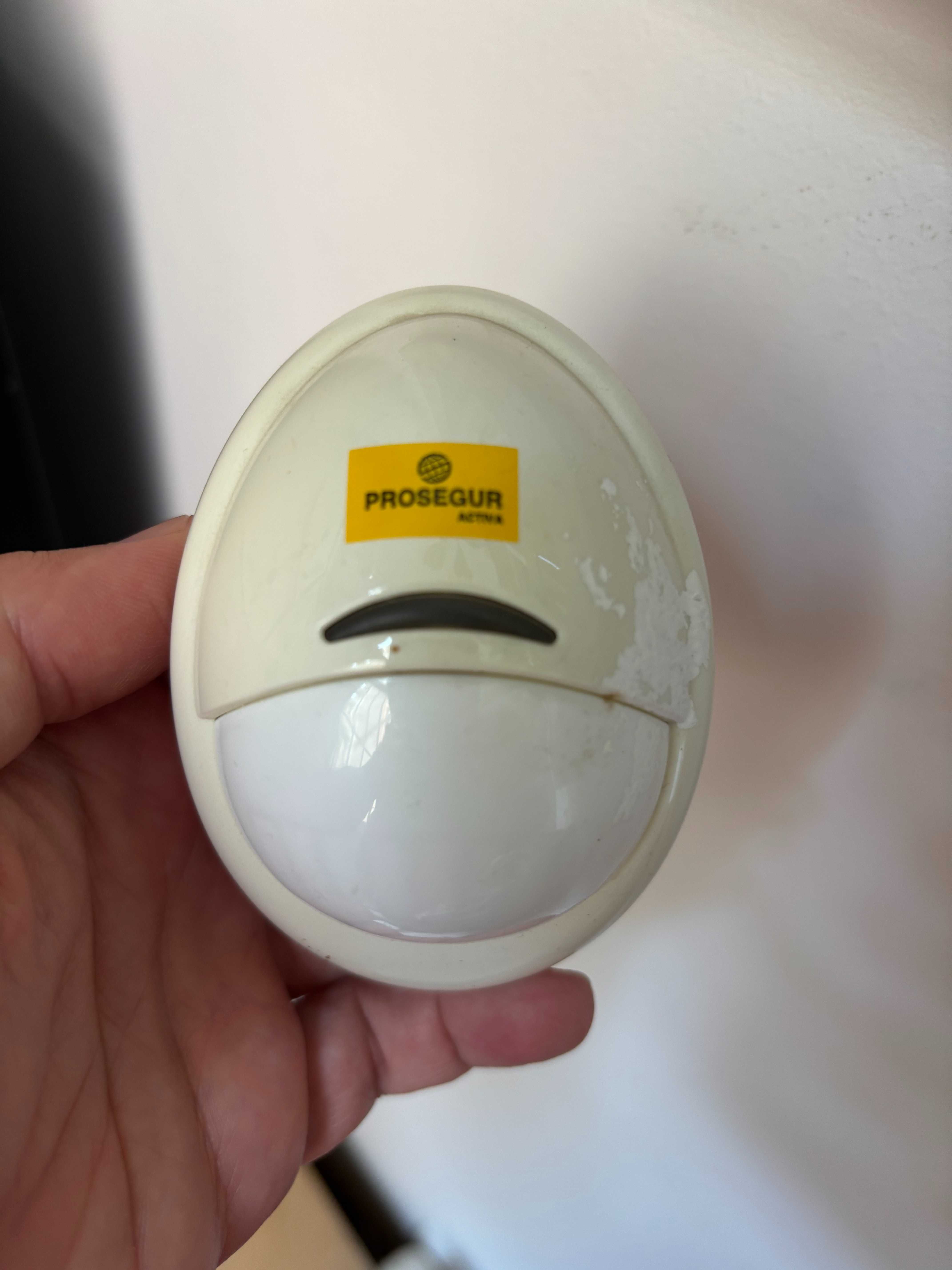 Central Alarme Visonic PWRMAX PRO (868) + 2 Detetores + Módulo GSM