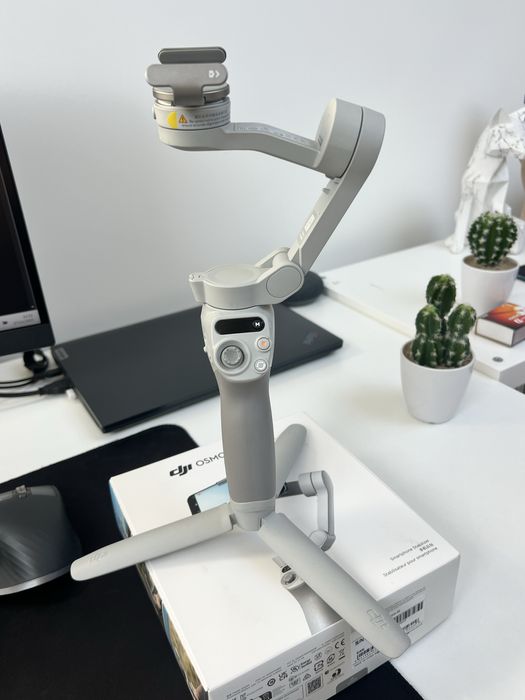 Gimbal dji Osmo Mobile SE