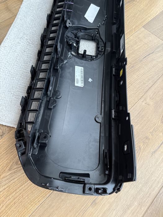 Решітка Volvo XC40 C40 Гриль Recharge