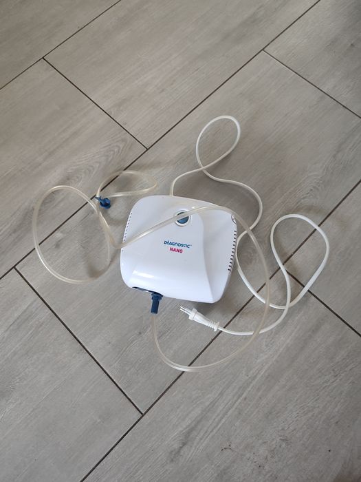 Inhalator elektryczny