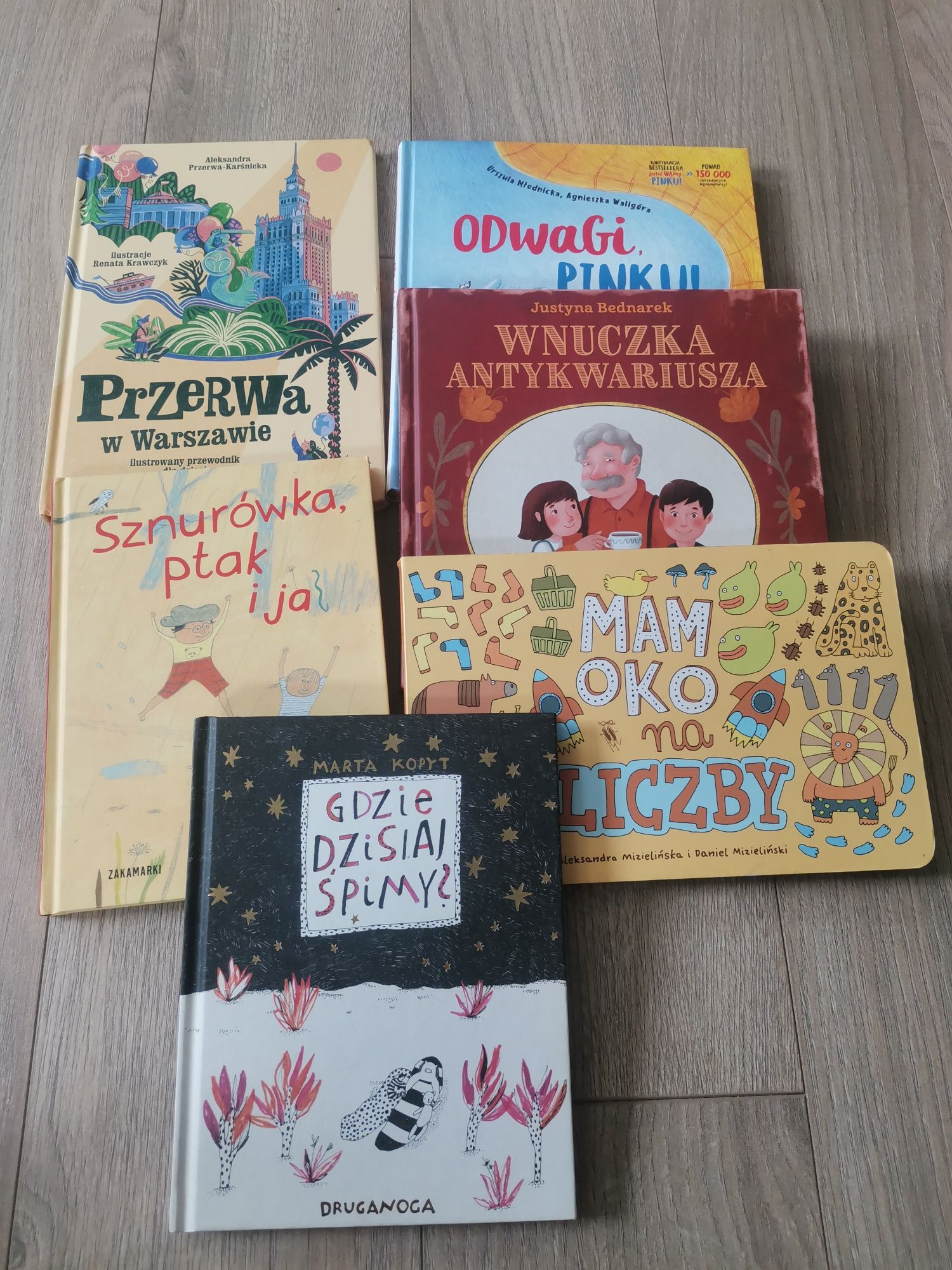 Zestaw książek dla dzieci. Stan idealny /nowy