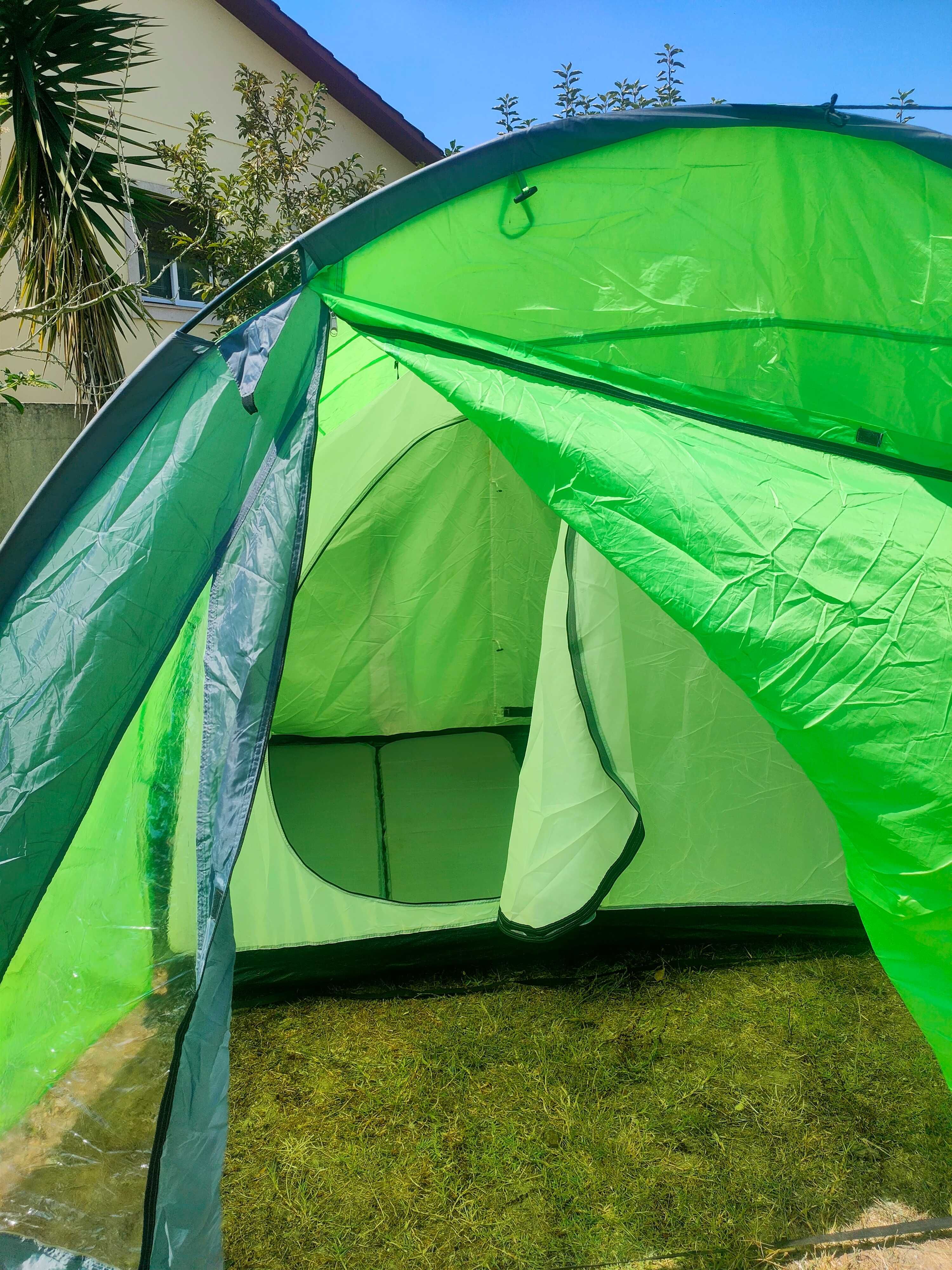 Tenda de campismo nova para 4 pessoas