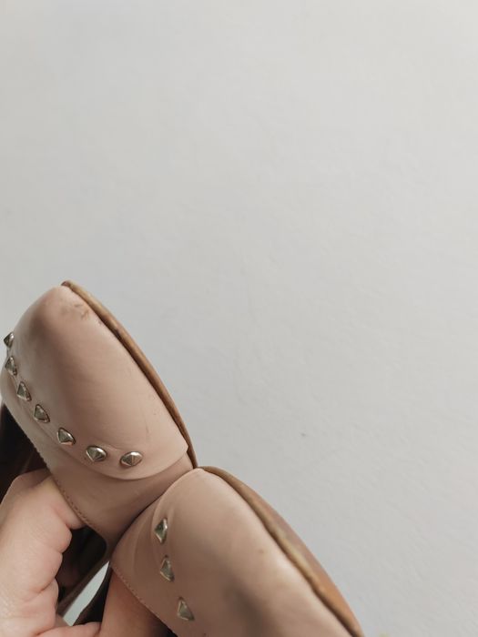 Szpilki Ryłko skóra naturalna szpilki nude