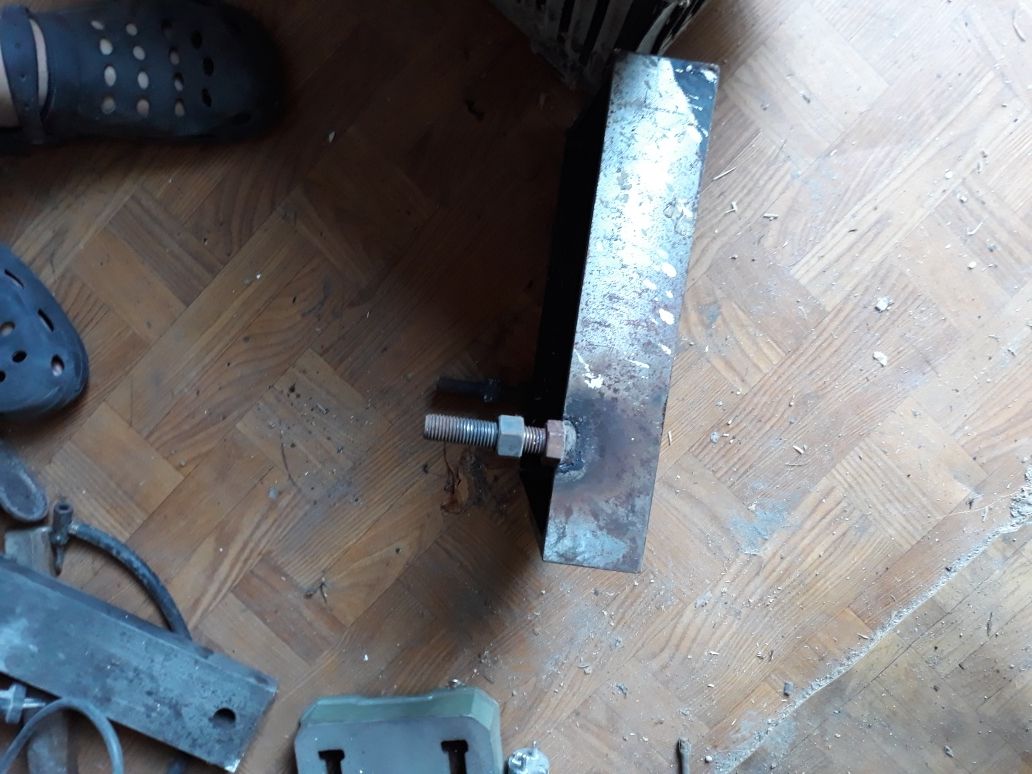 Blaty metalowe frezowane