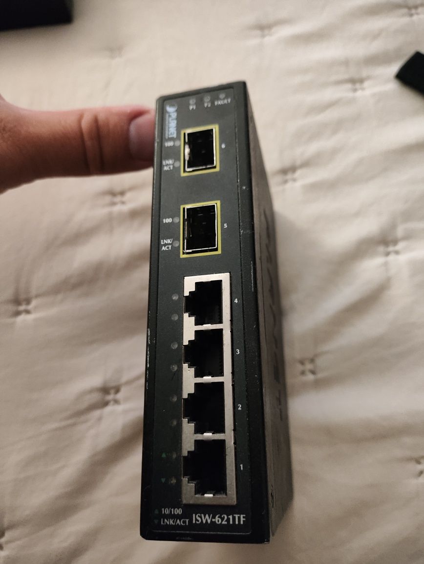 Switch planet przemysłowe 3 sztuki łan sfp światłowód