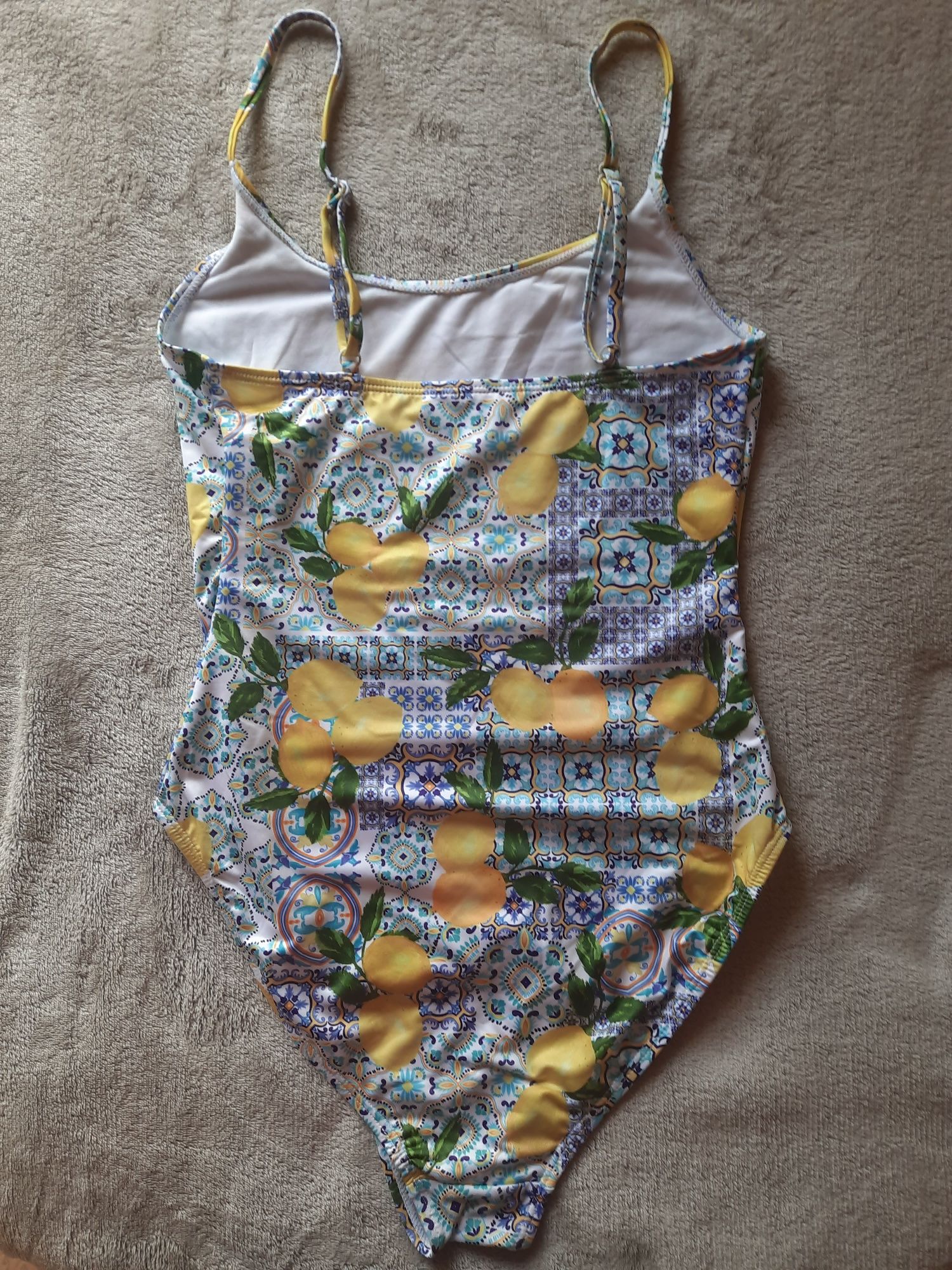 Купальник Lemon Bathing Suit від Primark